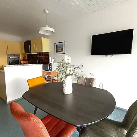 Bel Avec Terrasse, Parking Prive Et Vue Sur A - Fr-1-368-151 Перро-Гирк